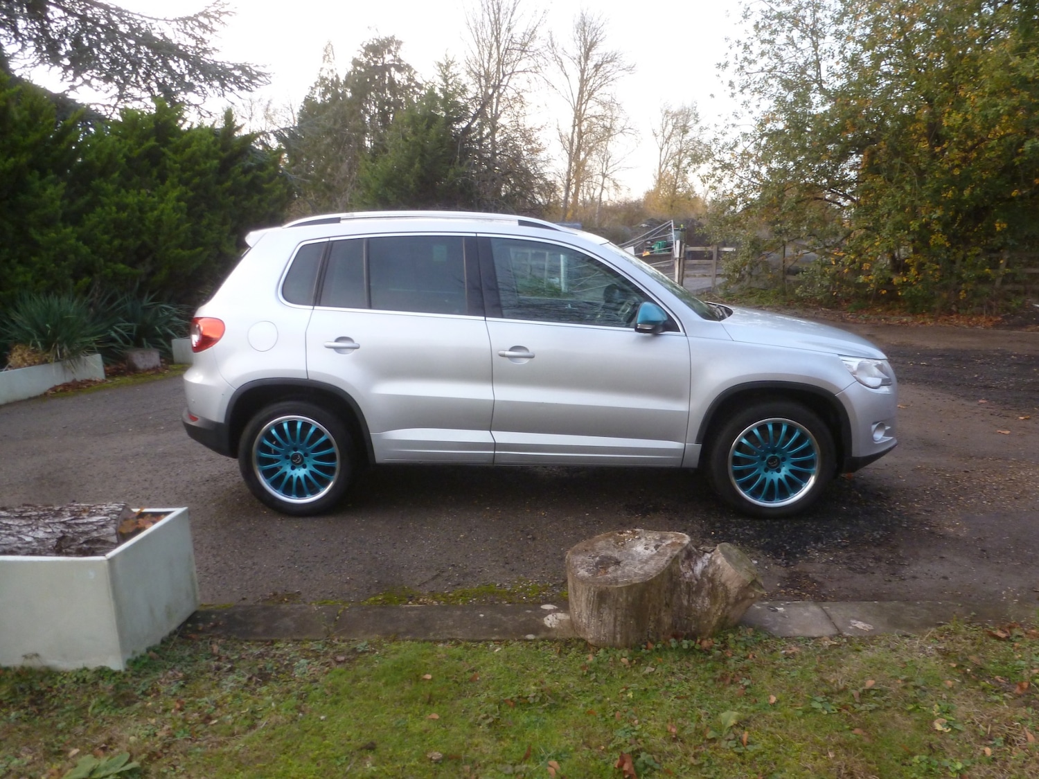 Used Volkswagen Tiguan 2009 for sale - 76497647: Photo 2