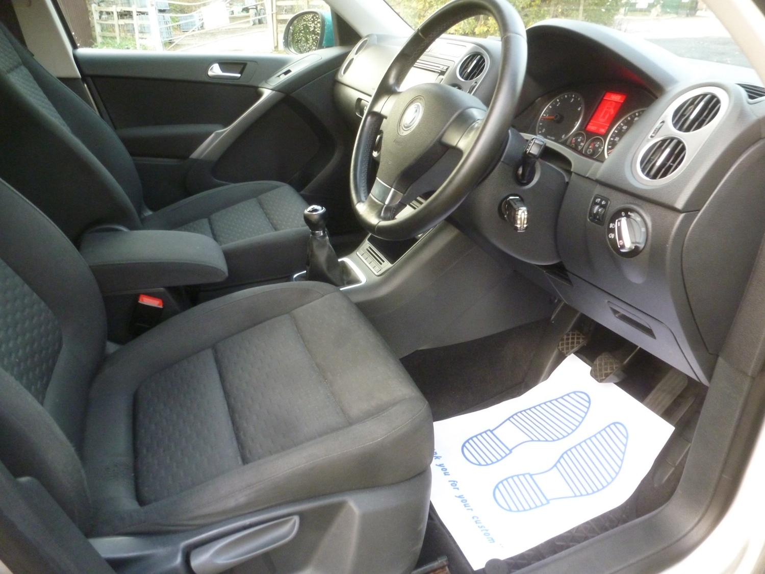 Used Volkswagen Tiguan 2009 for sale - 76497647: Photo 9