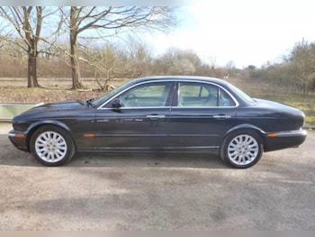 Used Jaguar XJ 2004 for sale - 75503505: Photo