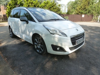Used Peugeot 5008 2015 for sale - 78727289: Photo