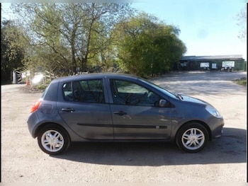 Used Renault Clio 2008 for sale - 75502129: Photo