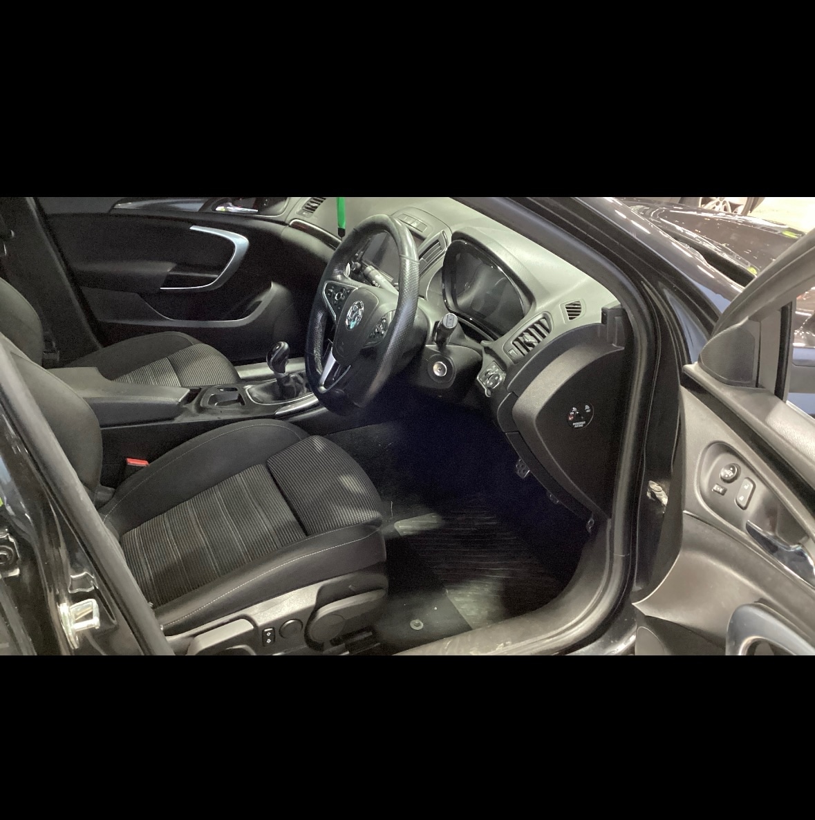 Used Vauxhall Insignia 2016 for sale - 76941898: Photo 8