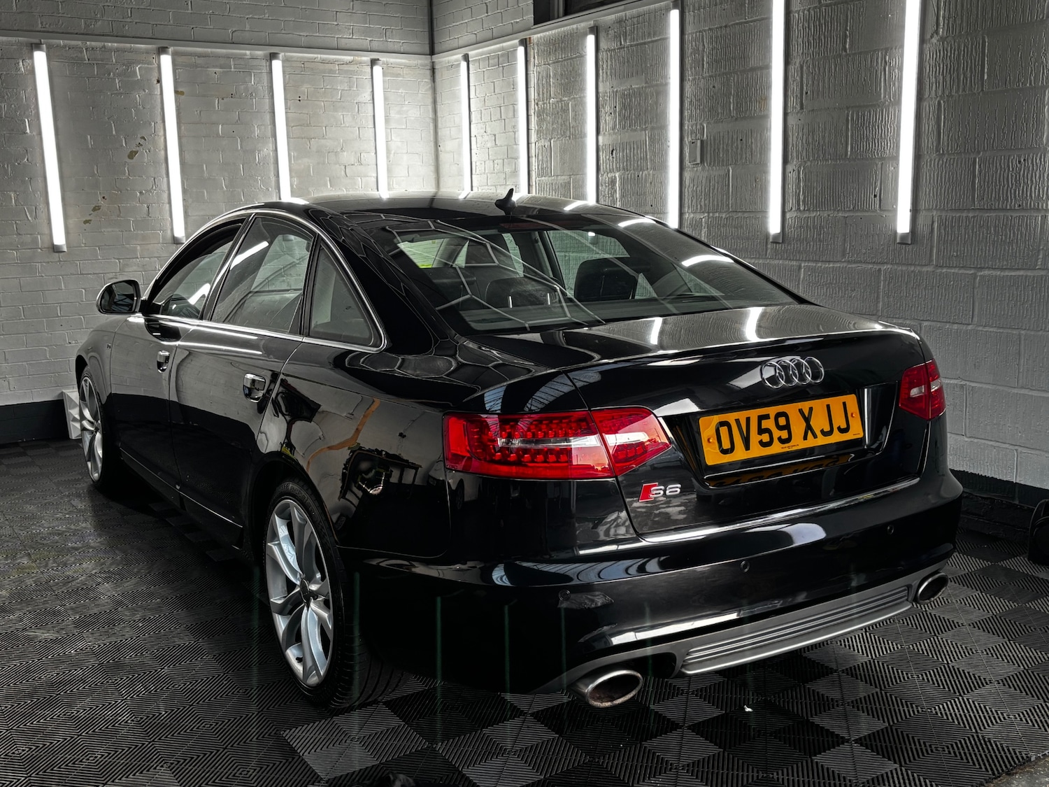 Used Audi A6 2010 for sale - 76894917: Photo 1