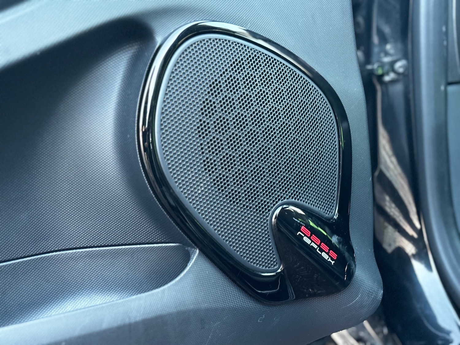 Used Renault Clio 2013 for sale - 76911489: Photo 26