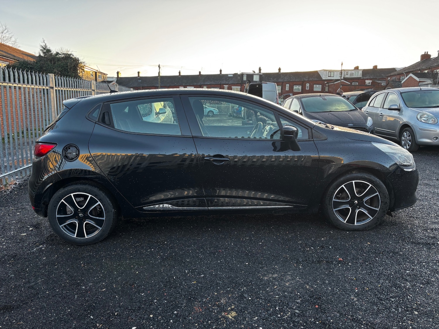 Used Renault Clio 2013 for sale - 76911489: Photo 9