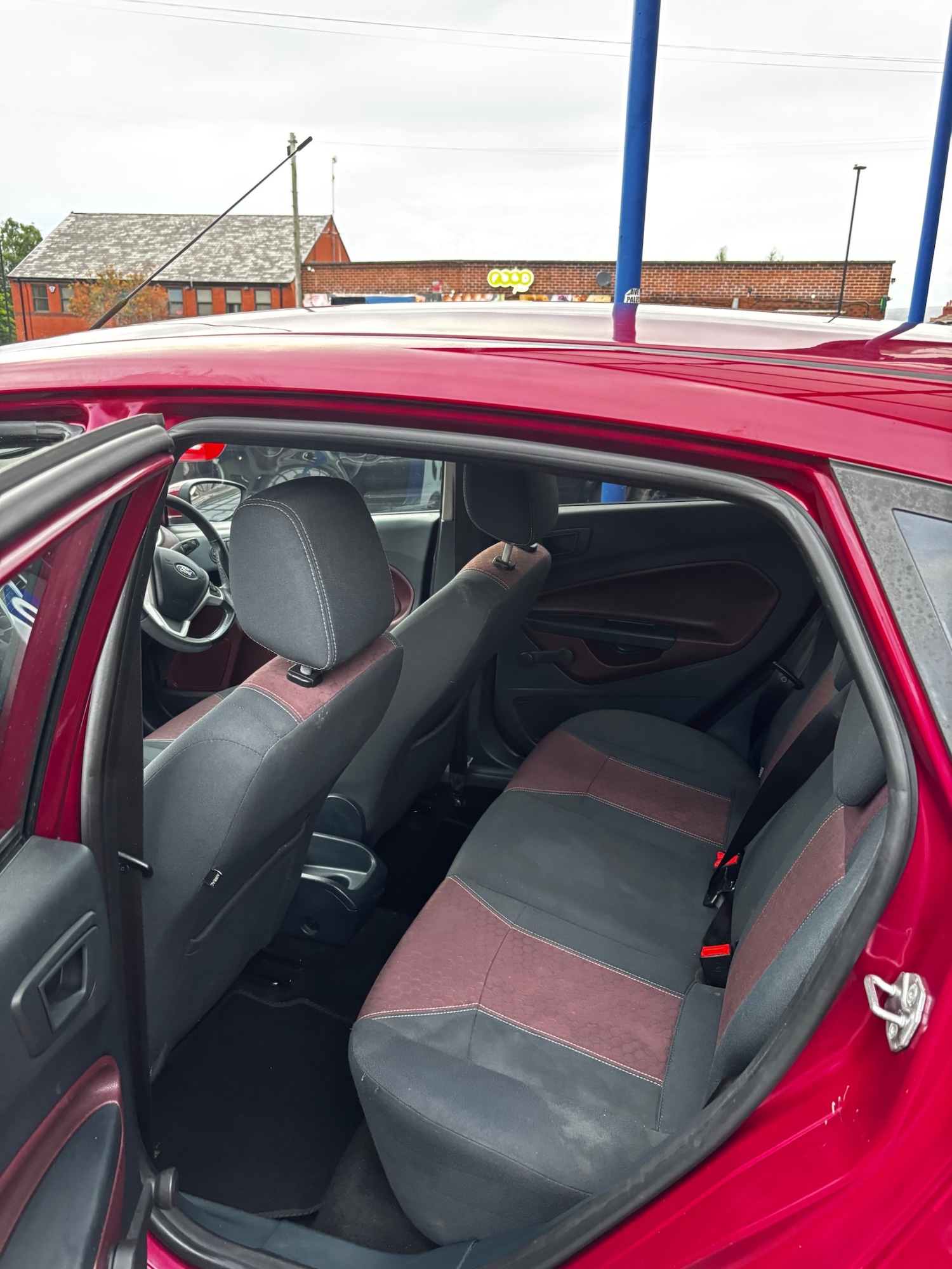 Used Ford Fiesta 2009 for sale - 76940151: Photo 12