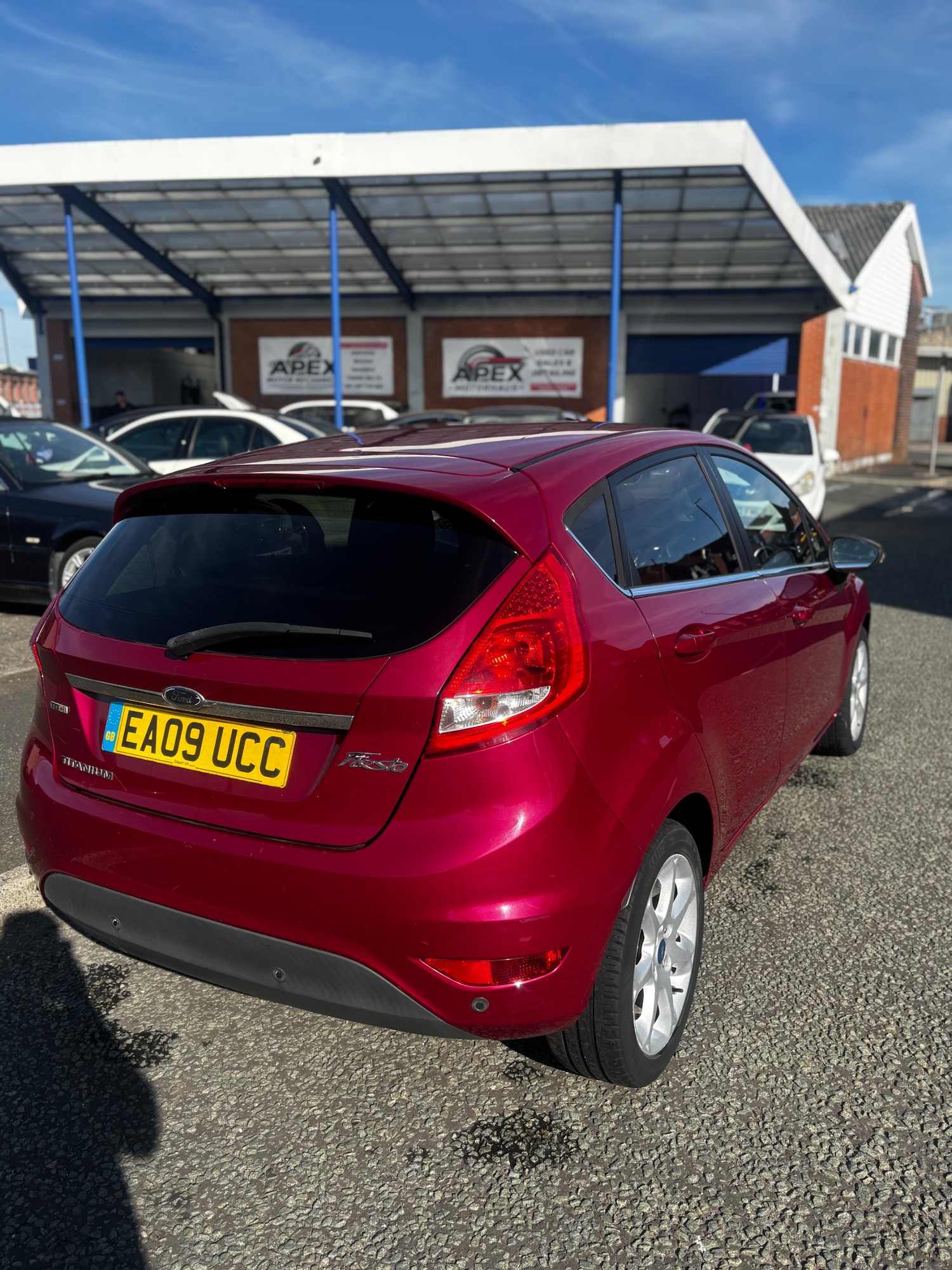 Used Ford Fiesta 2009 for sale - 76940151: Photo 2