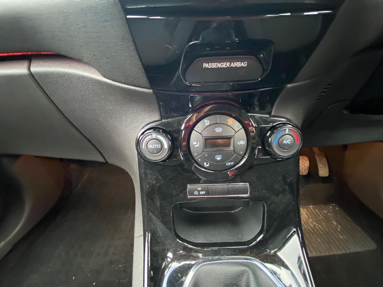 Used Ford Fiesta 2014 for sale - 76924709: Photo 21