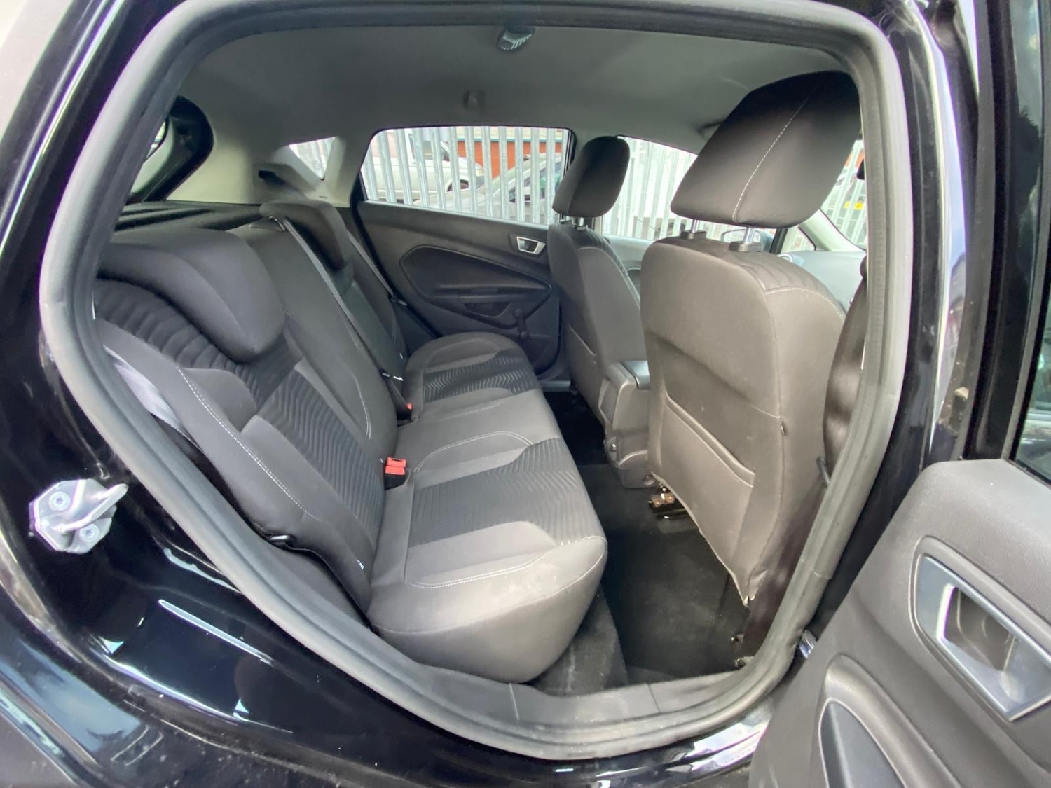 Used Ford Fiesta 2014 for sale - 76924709: Photo 27