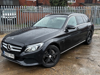 Used Mercedes-Benz C Class 2018 for sale - 76941896: Photo