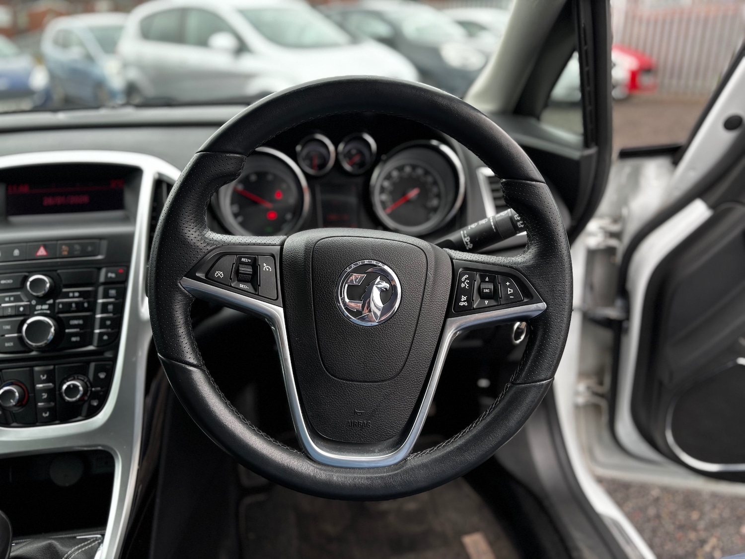 Used Vauxhall Astra 2011 for sale - 77335790: Photo 20