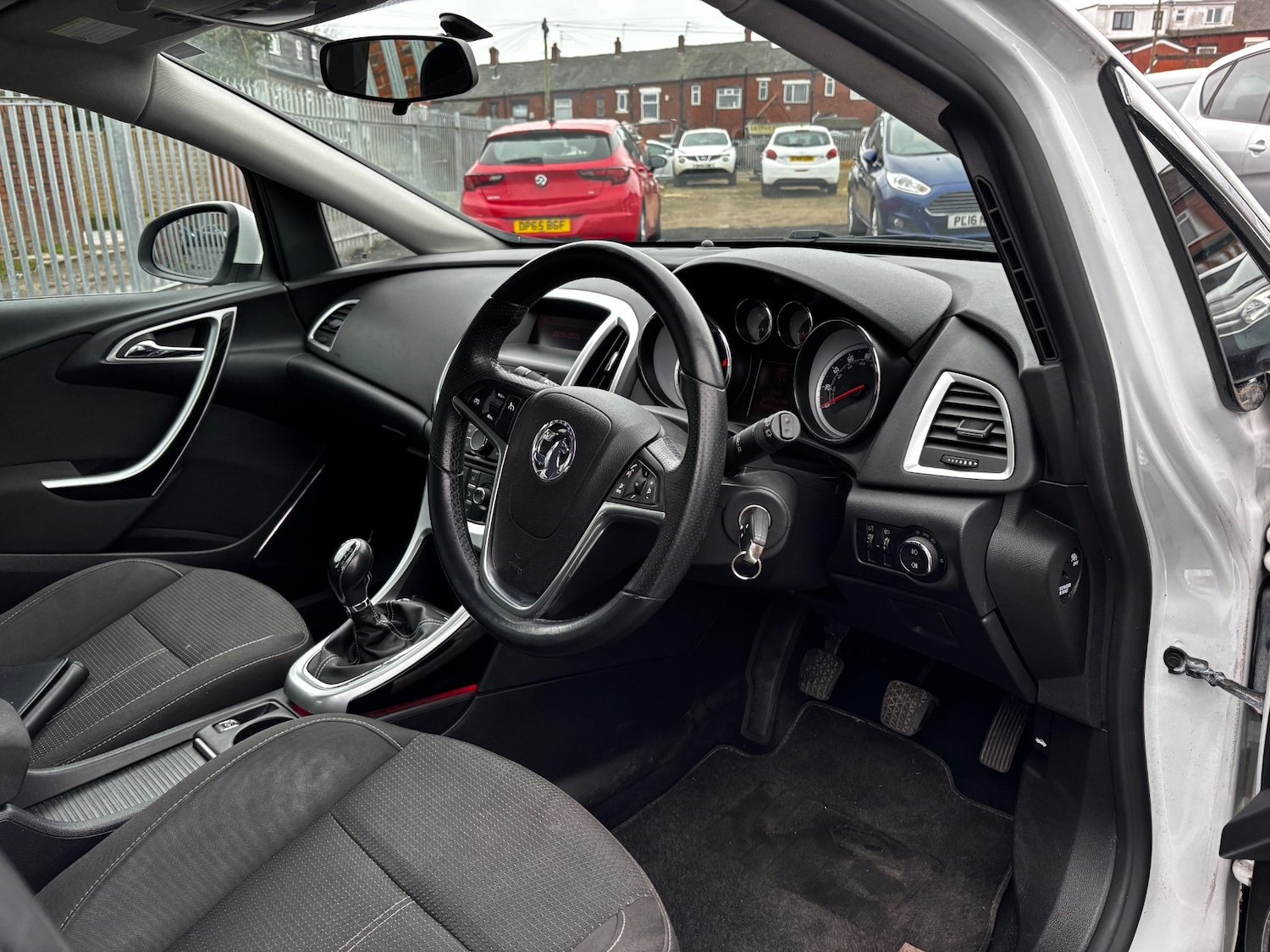 Used Vauxhall Astra 2011 for sale - 77335790: Photo 26