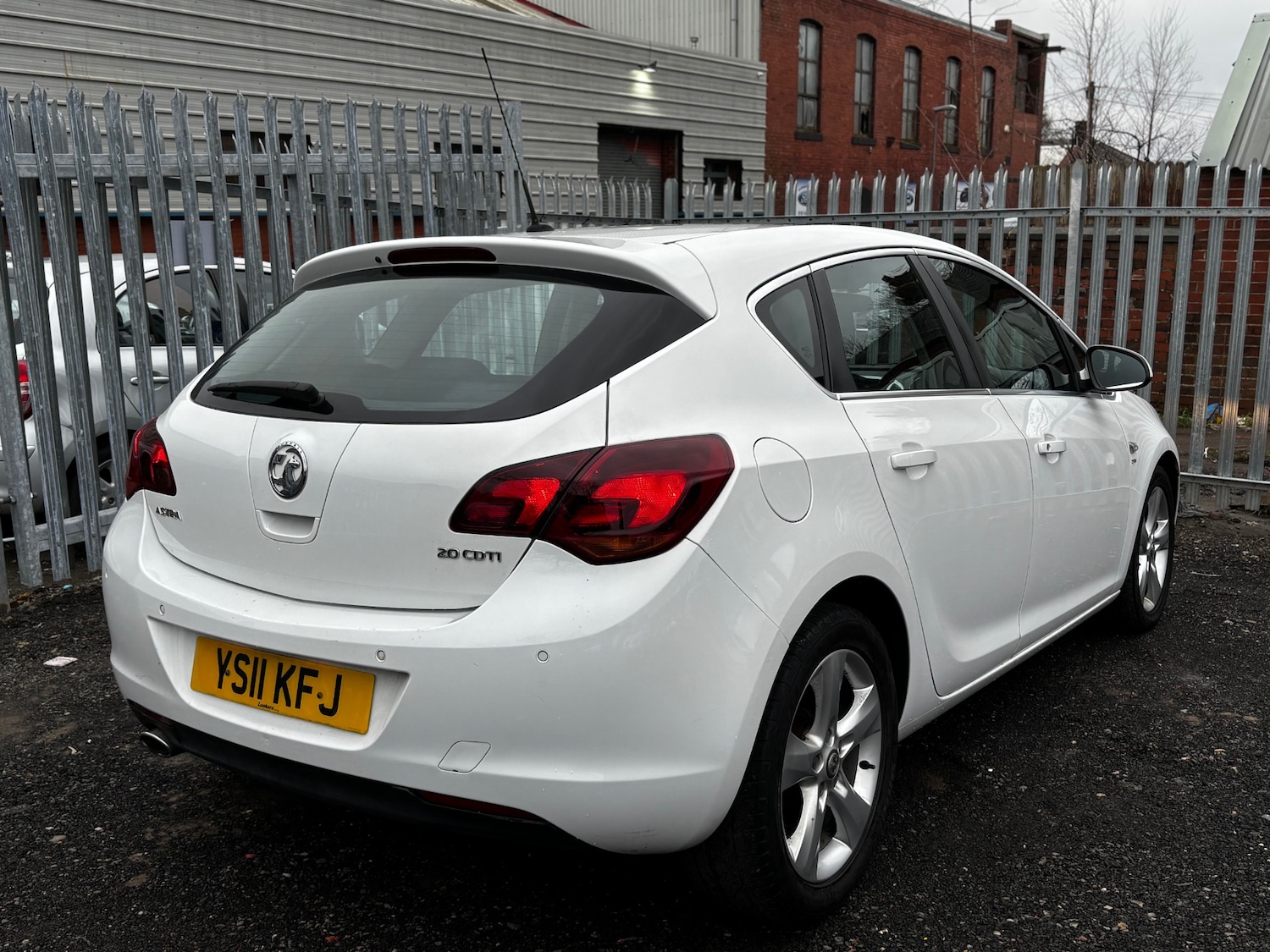 Used Vauxhall Astra 2011 for sale - 77335790: Photo 28