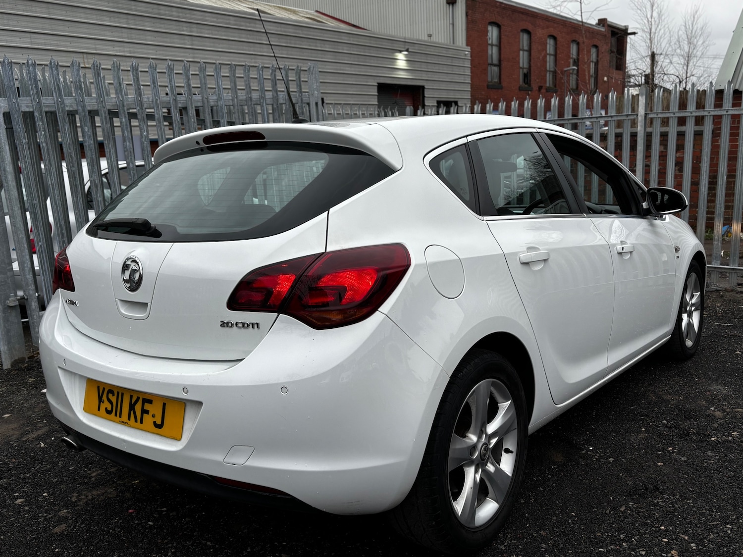 Used Vauxhall Astra 2011 for sale - 77335790: Photo 35
