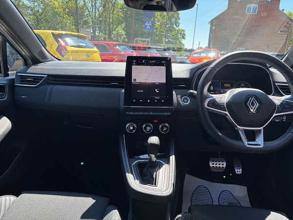 Used Renault Clio 2024 for sale - 76203861: Photo 7