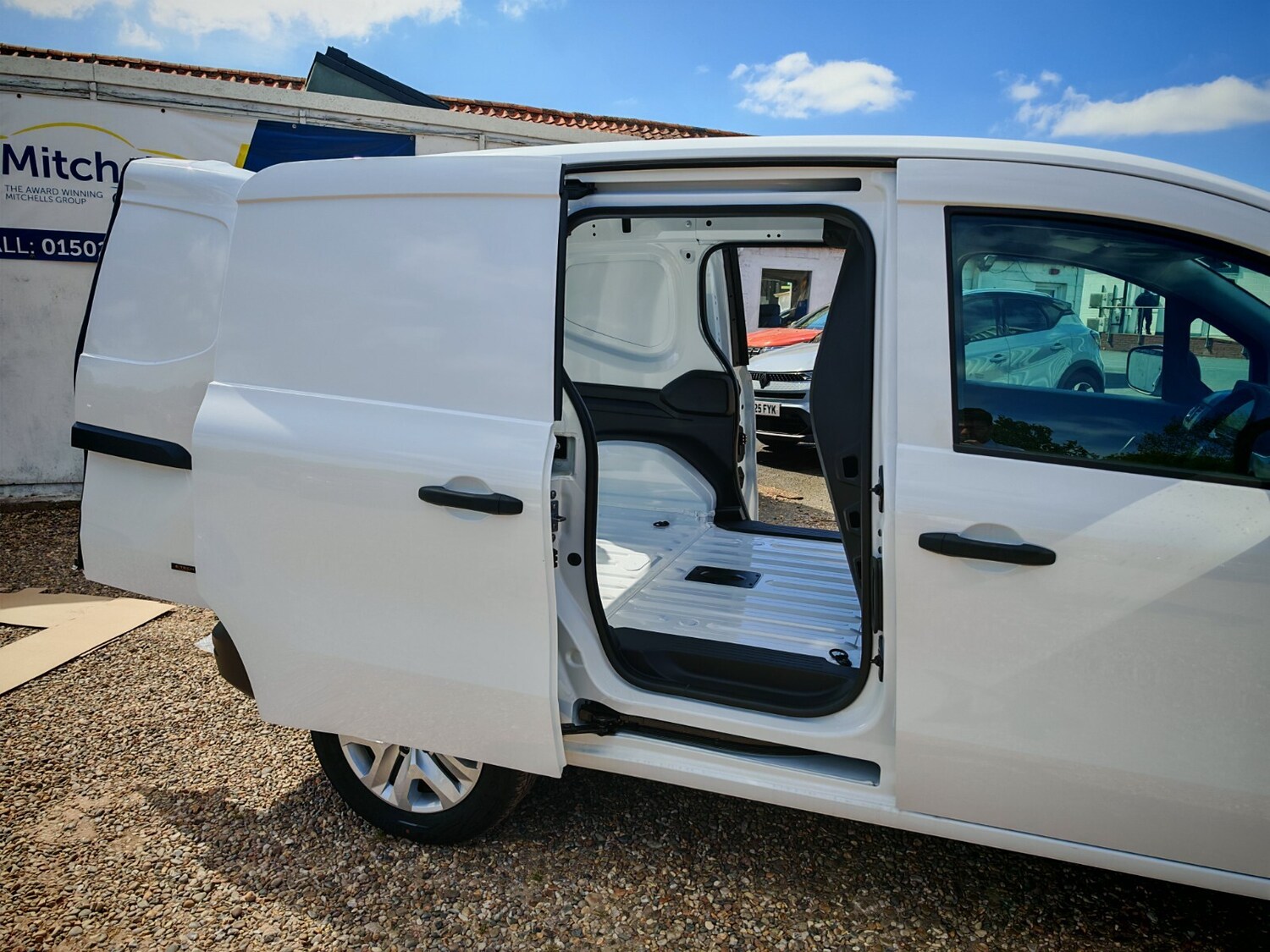 Used Renault Kangoo 2025 for sale - 76203816: Photo 14