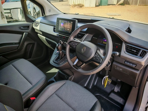 Used Renault Kangoo 2025 for sale - 76203816: Photo 4
