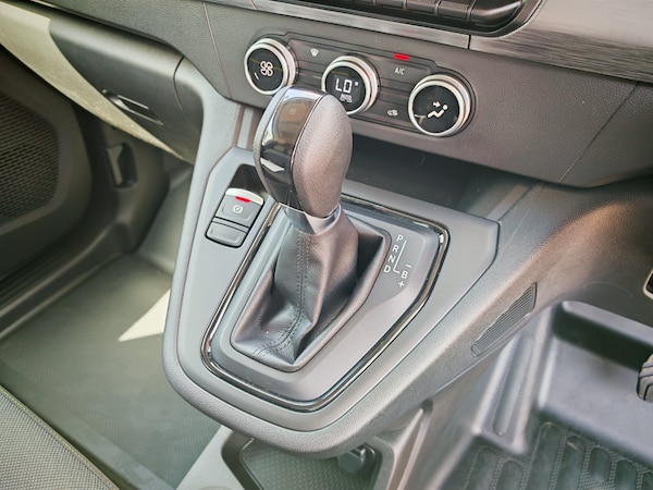 Used Renault Kangoo 2025 for sale - 76203816: Photo 8