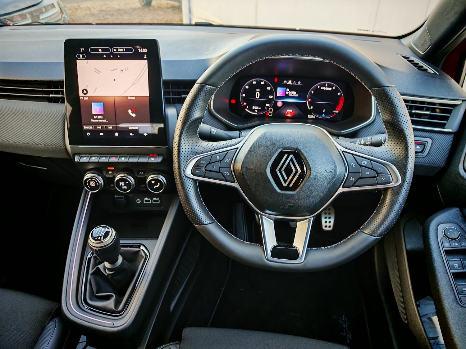 Used Renault Clio 2024 for sale - 76664332: Photo 10