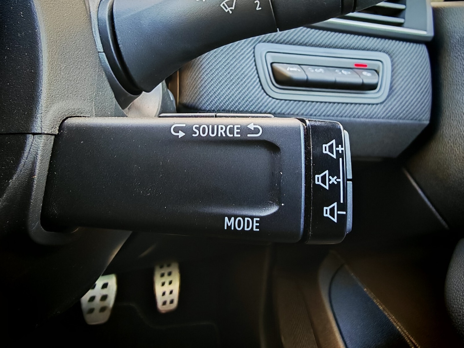 Used Renault Clio 2024 for sale - 76664332: Photo 17