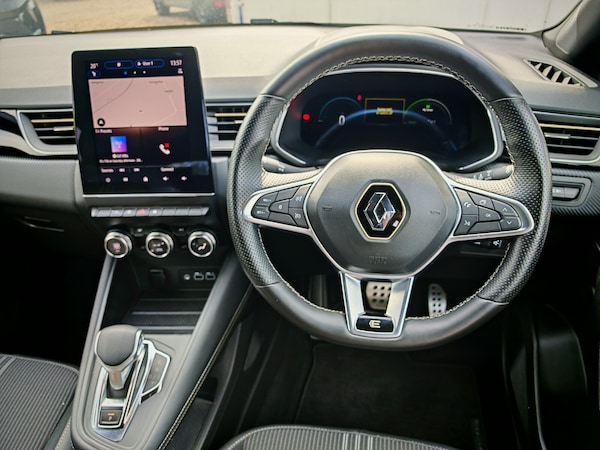 Used Renault Captur 2023 for sale - 76203697: Photo 12