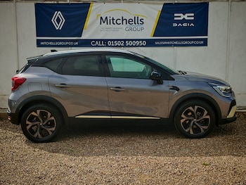Used Renault Captur 2023 for sale - 76203697: Photo 3