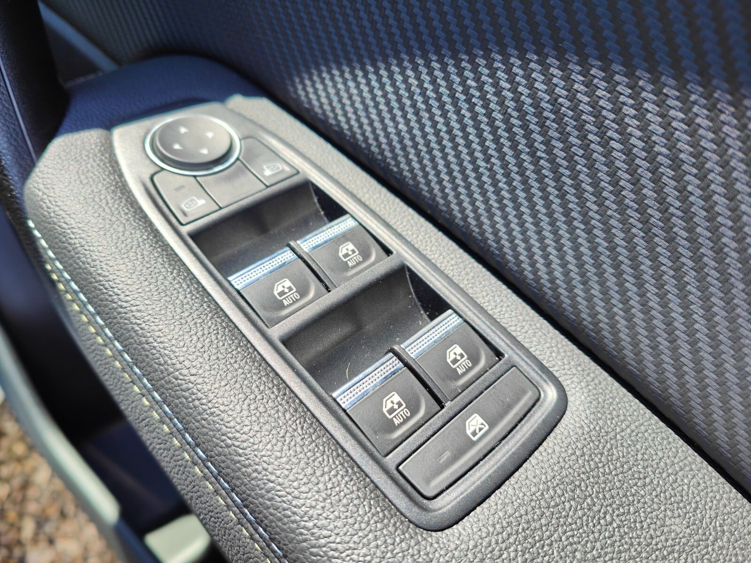 Used Renault Captur 2022 for sale - 76494051: Photo 17