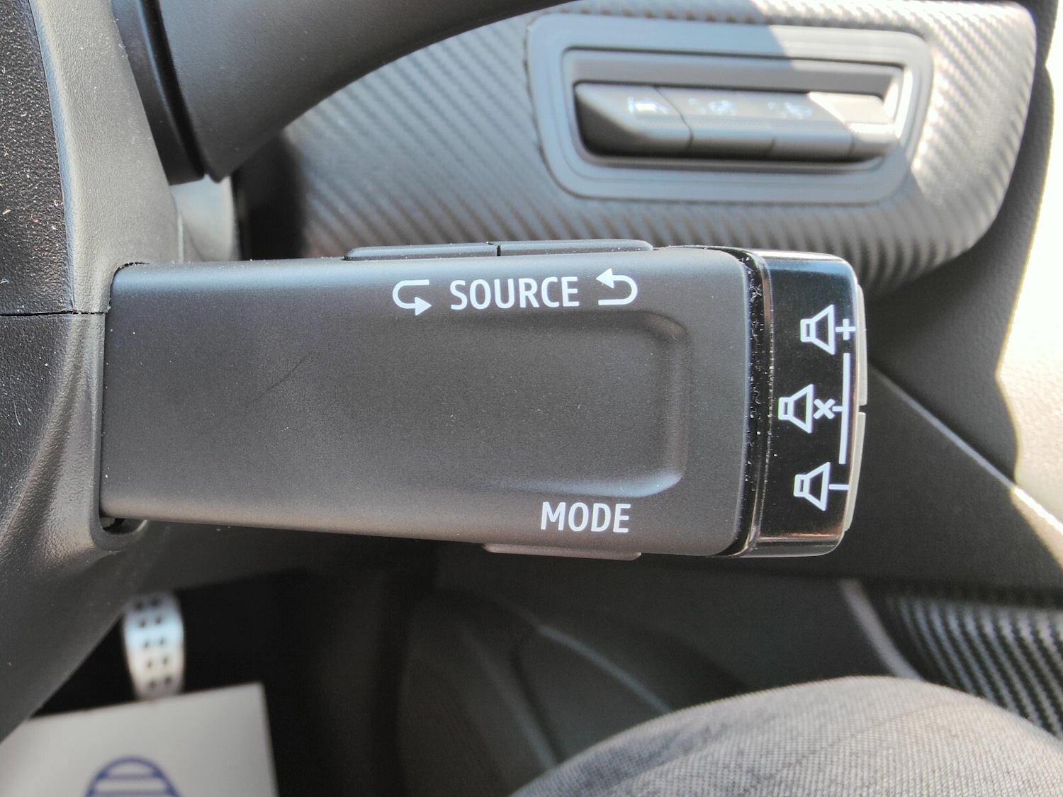 Used Renault Captur 2022 for sale - 76494051: Photo 20