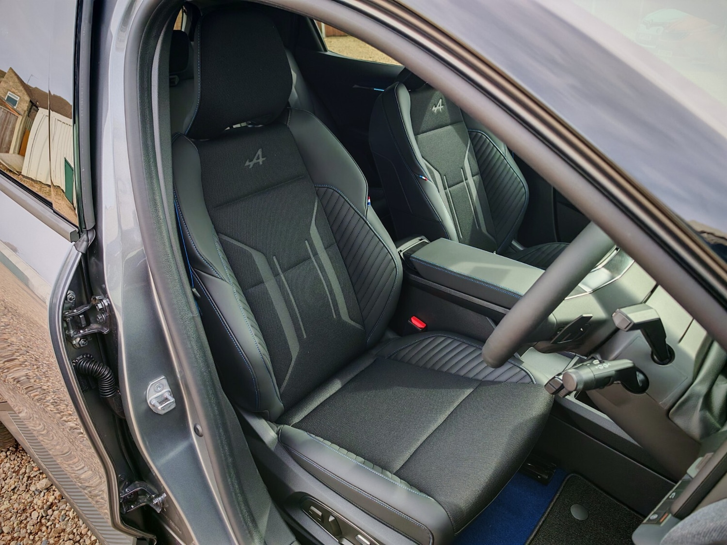 Used Renault Scenic E-Tech 2025 for sale - 76871620: Photo 18