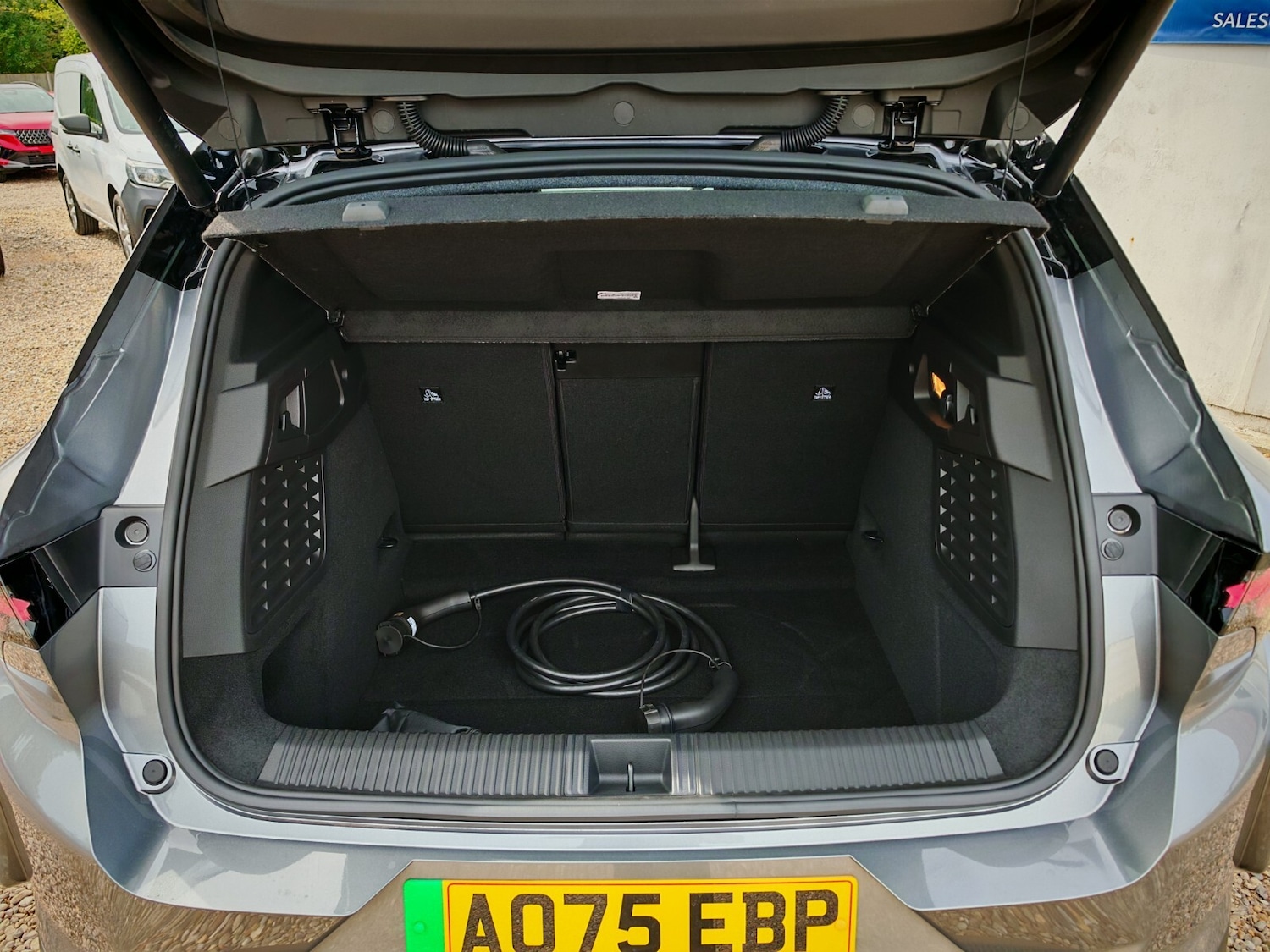 Used Renault Scenic E-Tech 2025 for sale - 76871620: Photo 30