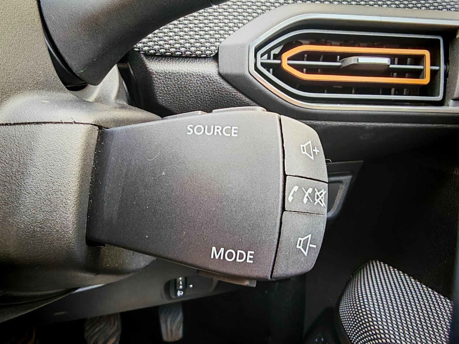 Used Dacia Sandero Stepway 2021 for sale - 76172404: Photo 20