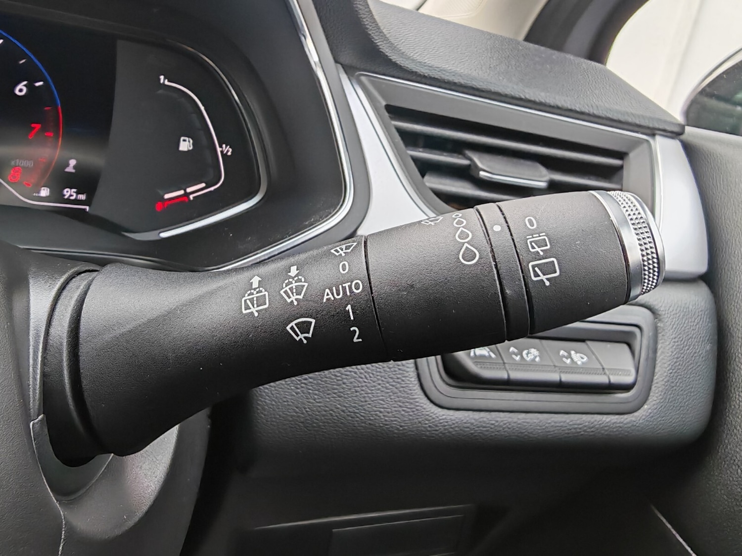 Used Renault Captur 2021 for sale - 77145879: Photo 18