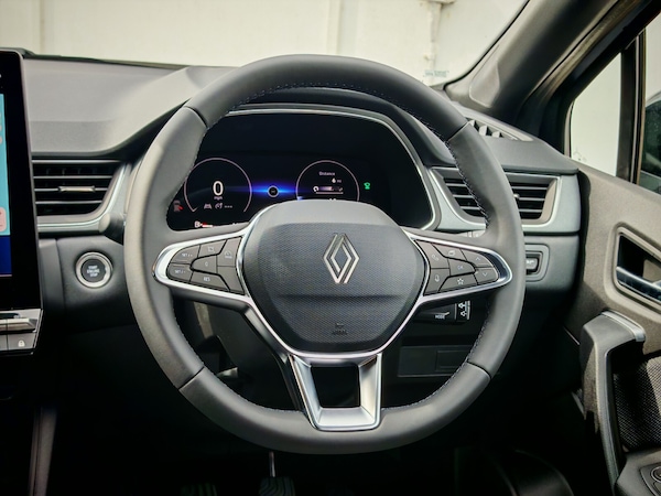 Used Renault Captur 2025 for sale - 76203957: Photo 12