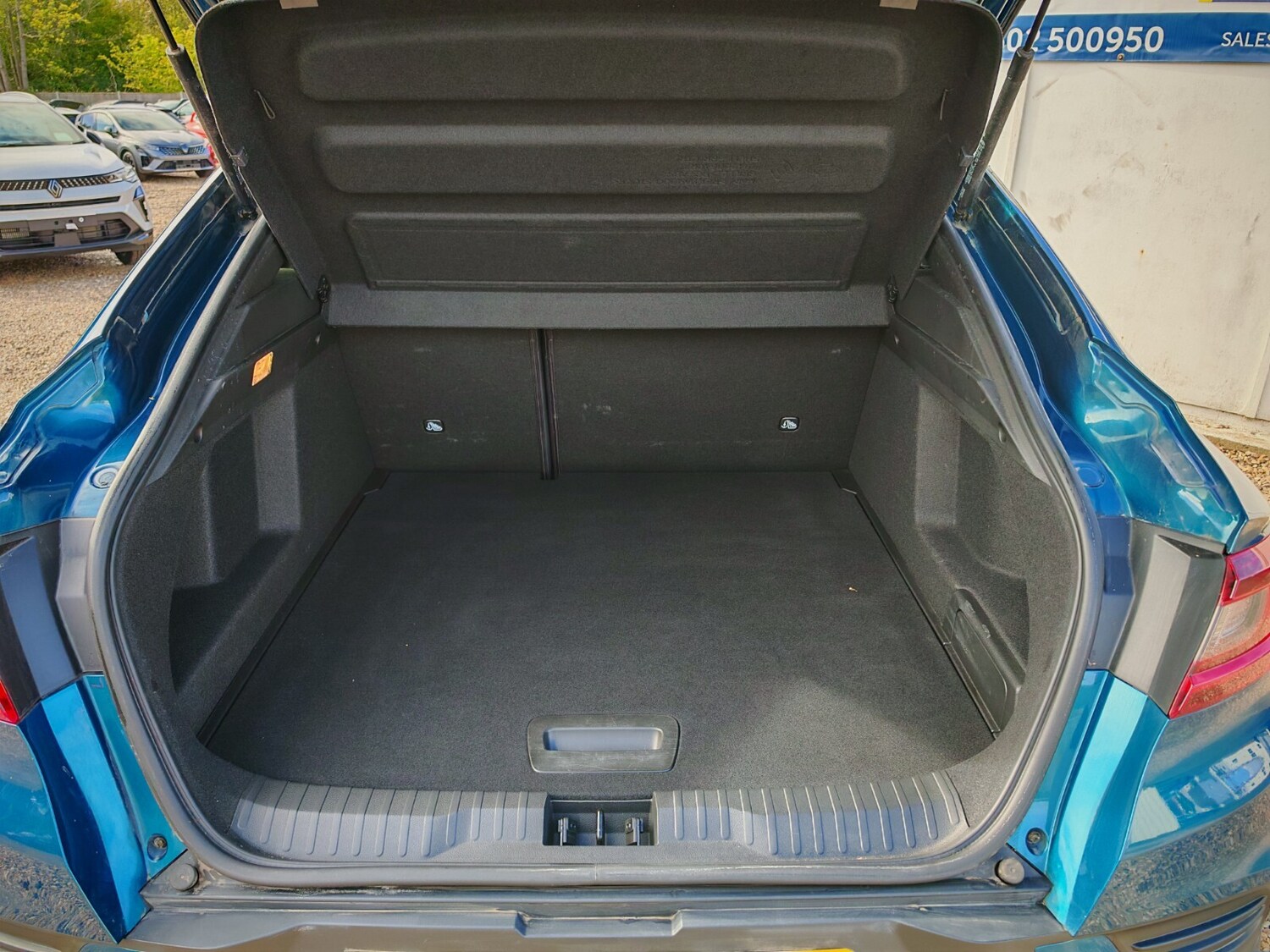 Used Renault Arkana 2023 for sale - 76870805: Photo 26