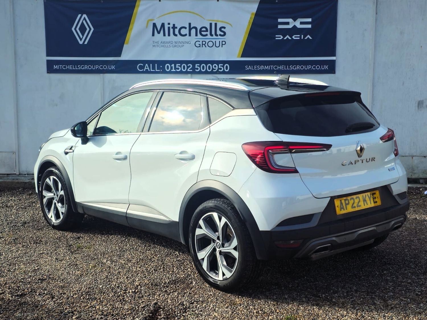 Used Renault Captur 2022 for sale - 76873640: Photo 4