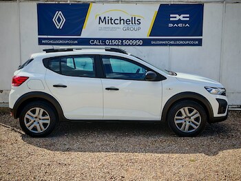 Used Dacia Sandero Stepway 2022 for sale - 76154766: Photo
