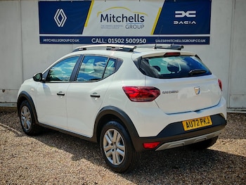 Used Dacia Sandero Stepway 2022 for sale - 76154766: Photo
