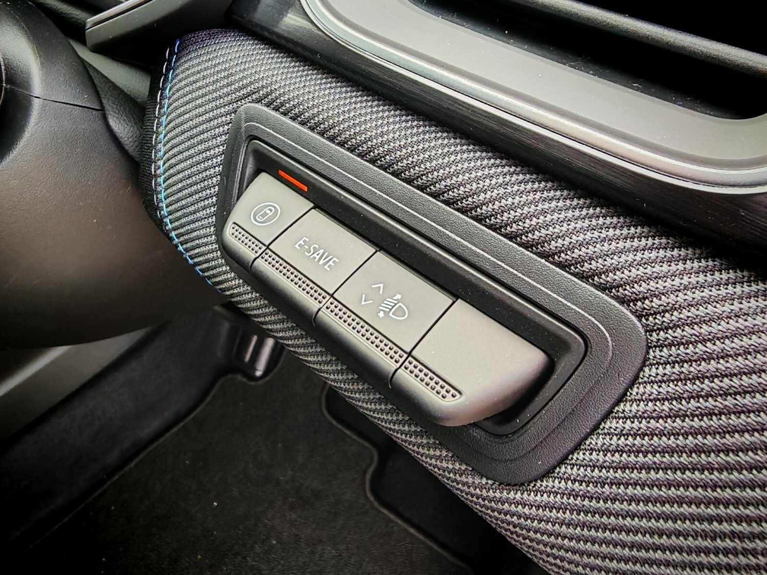 Used Renault Captur 2025 for sale - 76872756: Photo 19