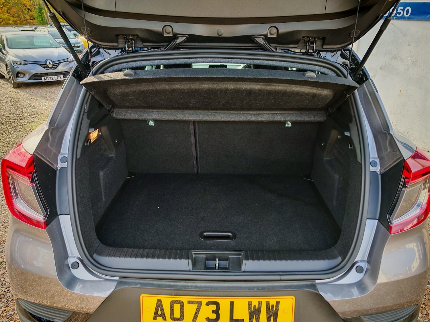 Used Renault Captur 2023 for sale - 76466178: Photo 20