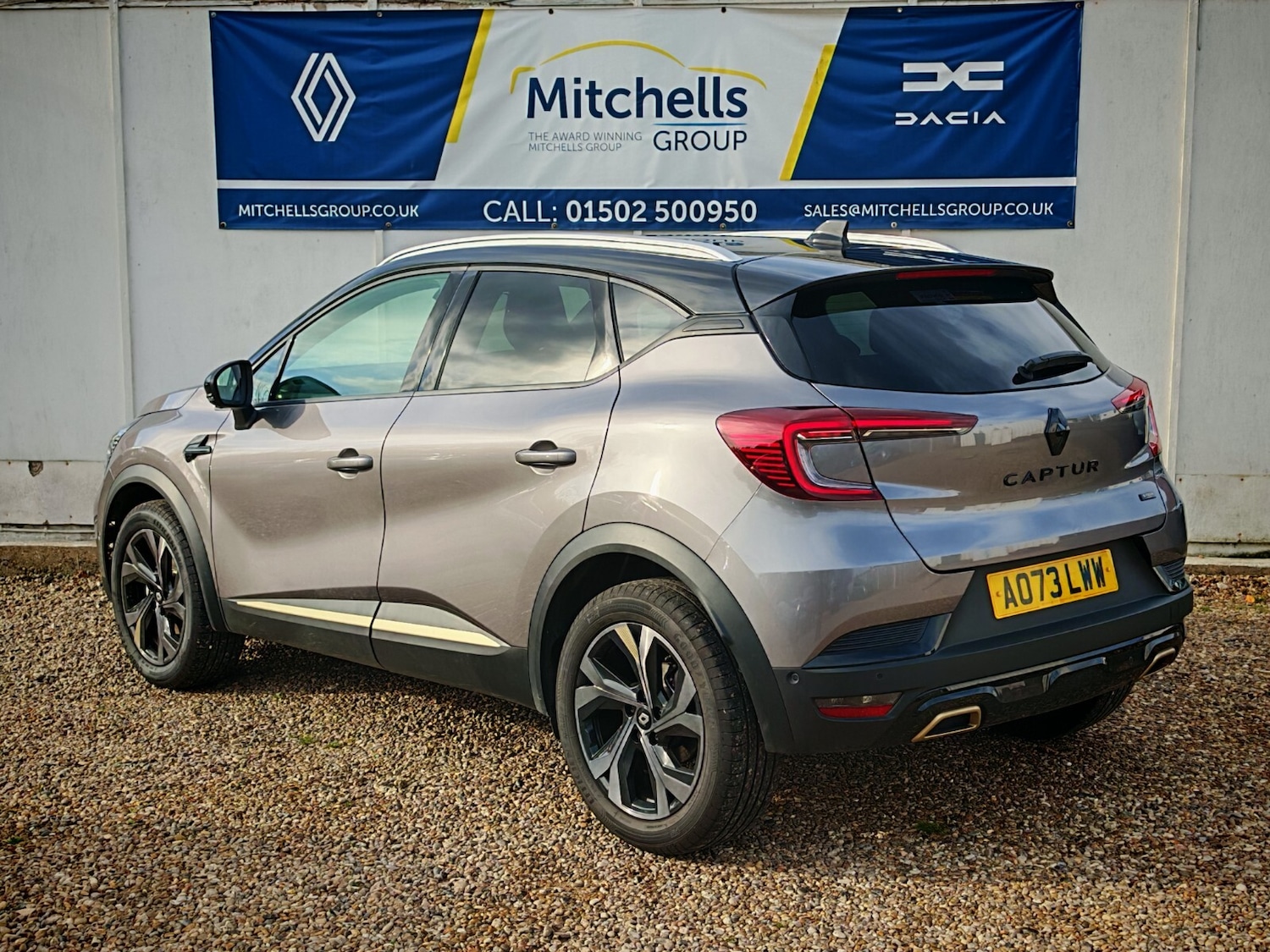 Used Renault Captur 2023 for sale - 76466178: Photo 3