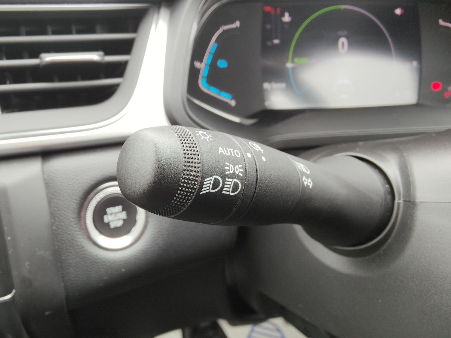 Used Renault Captur 2023 for sale - 77461730: Photo 19