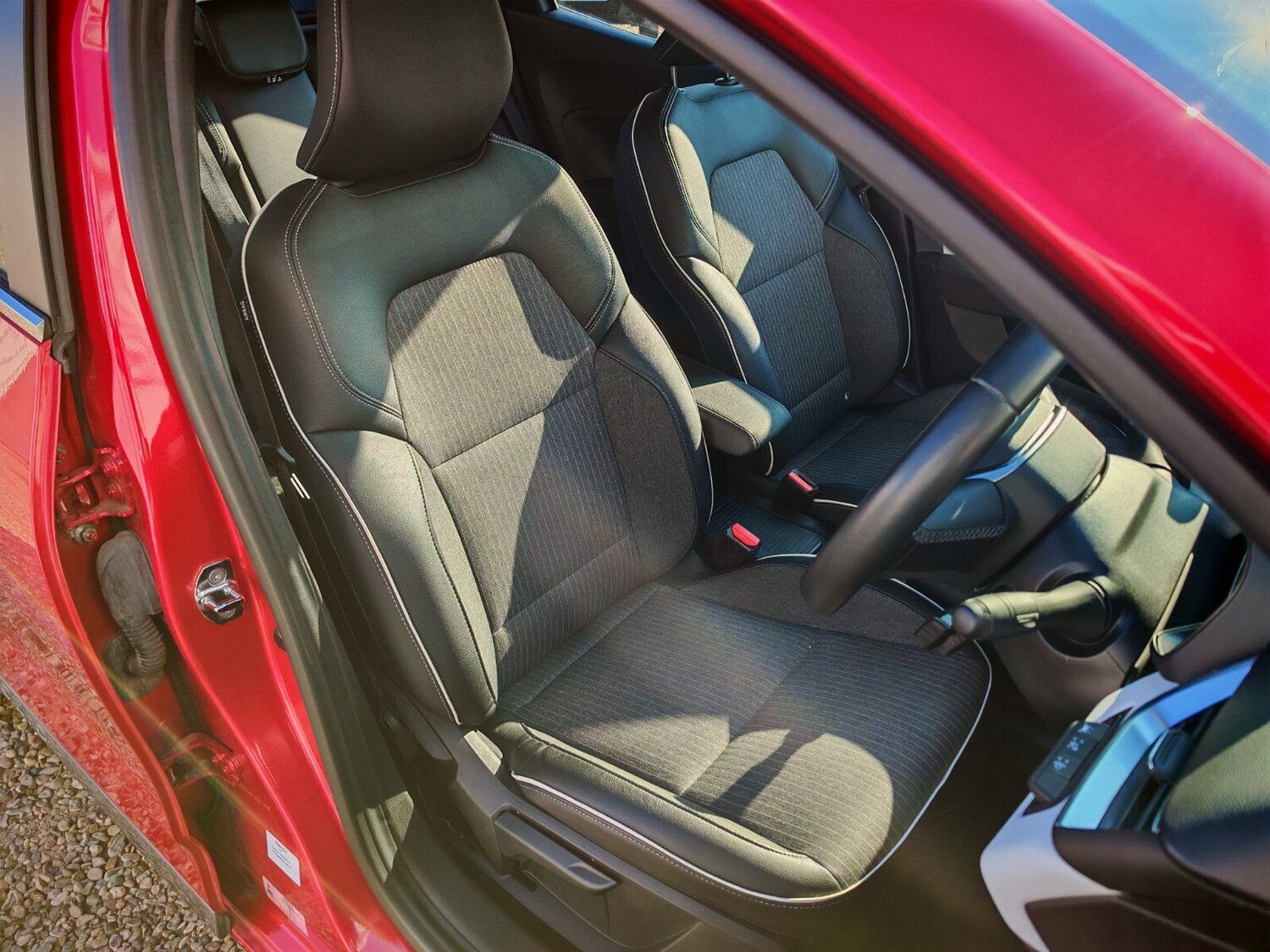 Used Renault Clio 2022 for sale - 76870809: Photo 17