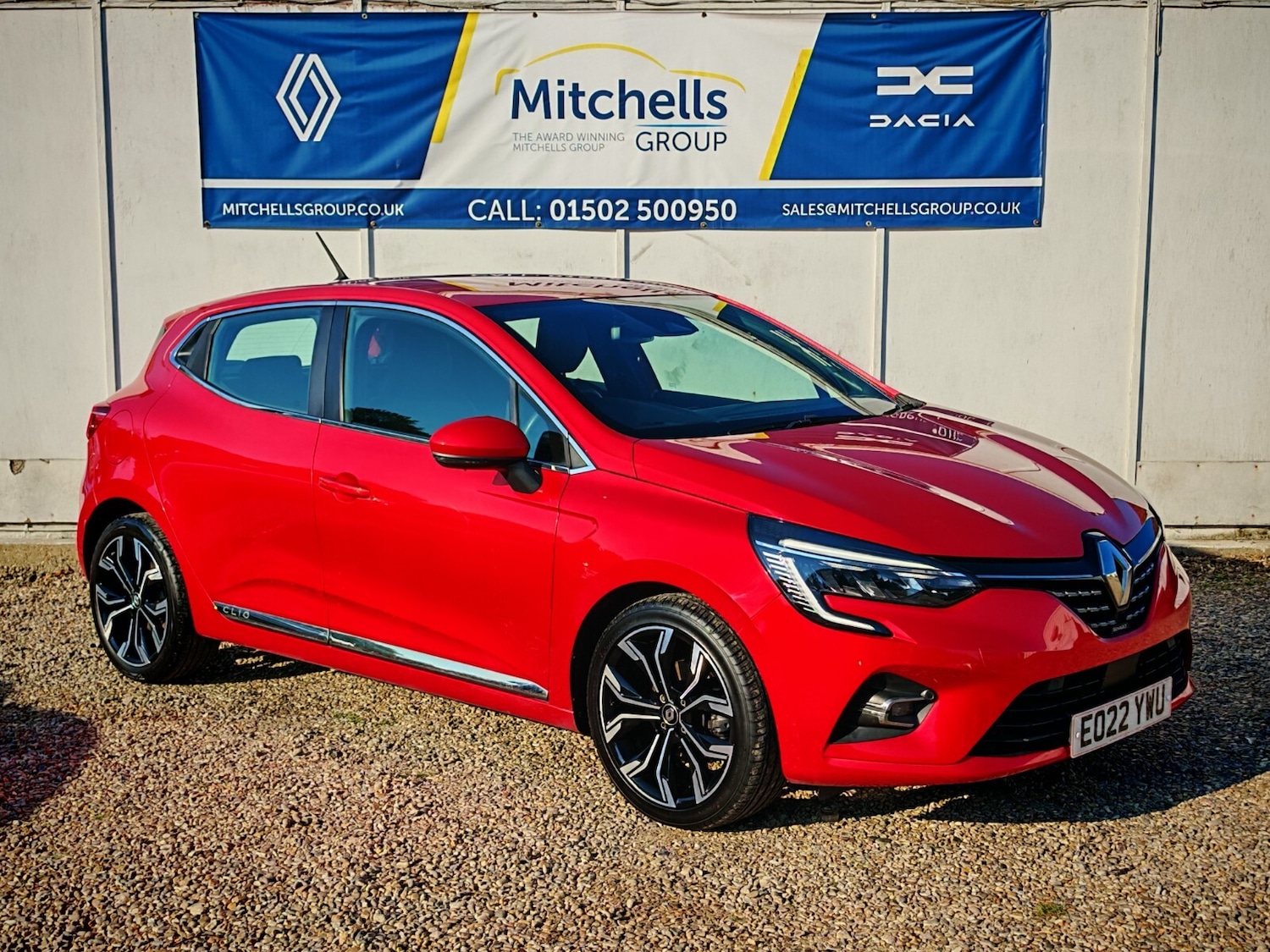 Used Renault Clio 2022 for sale - 76870809: Photo 2
