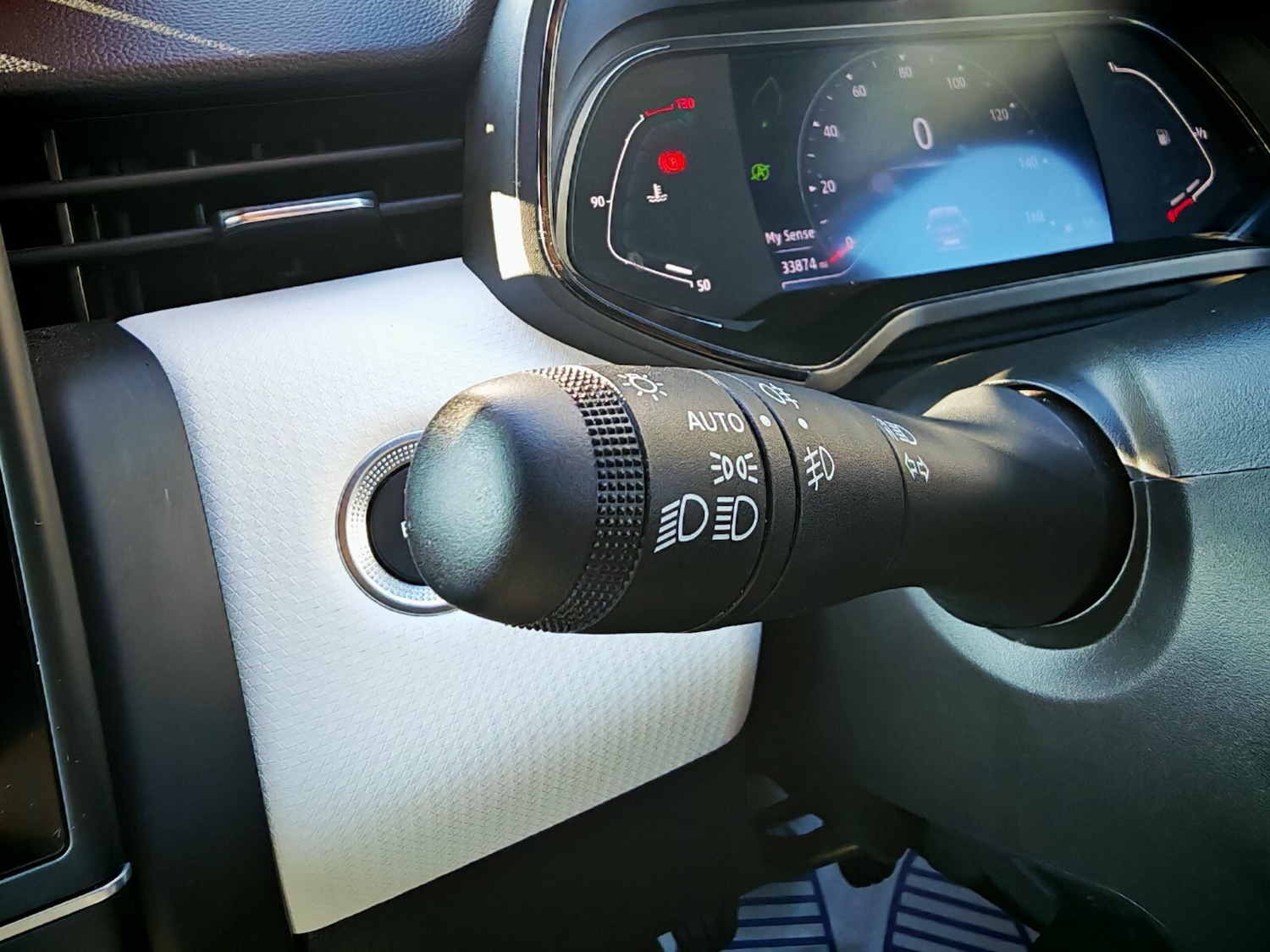 Used Renault Clio 2022 for sale - 76870809: Photo 20