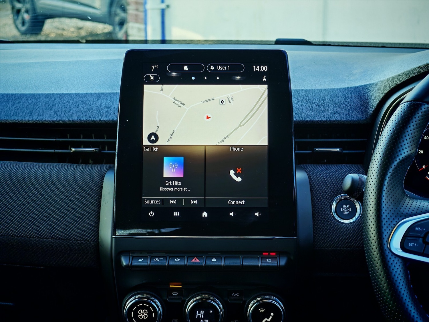 Used Renault Clio 2024 for sale - 76873059: Photo 11