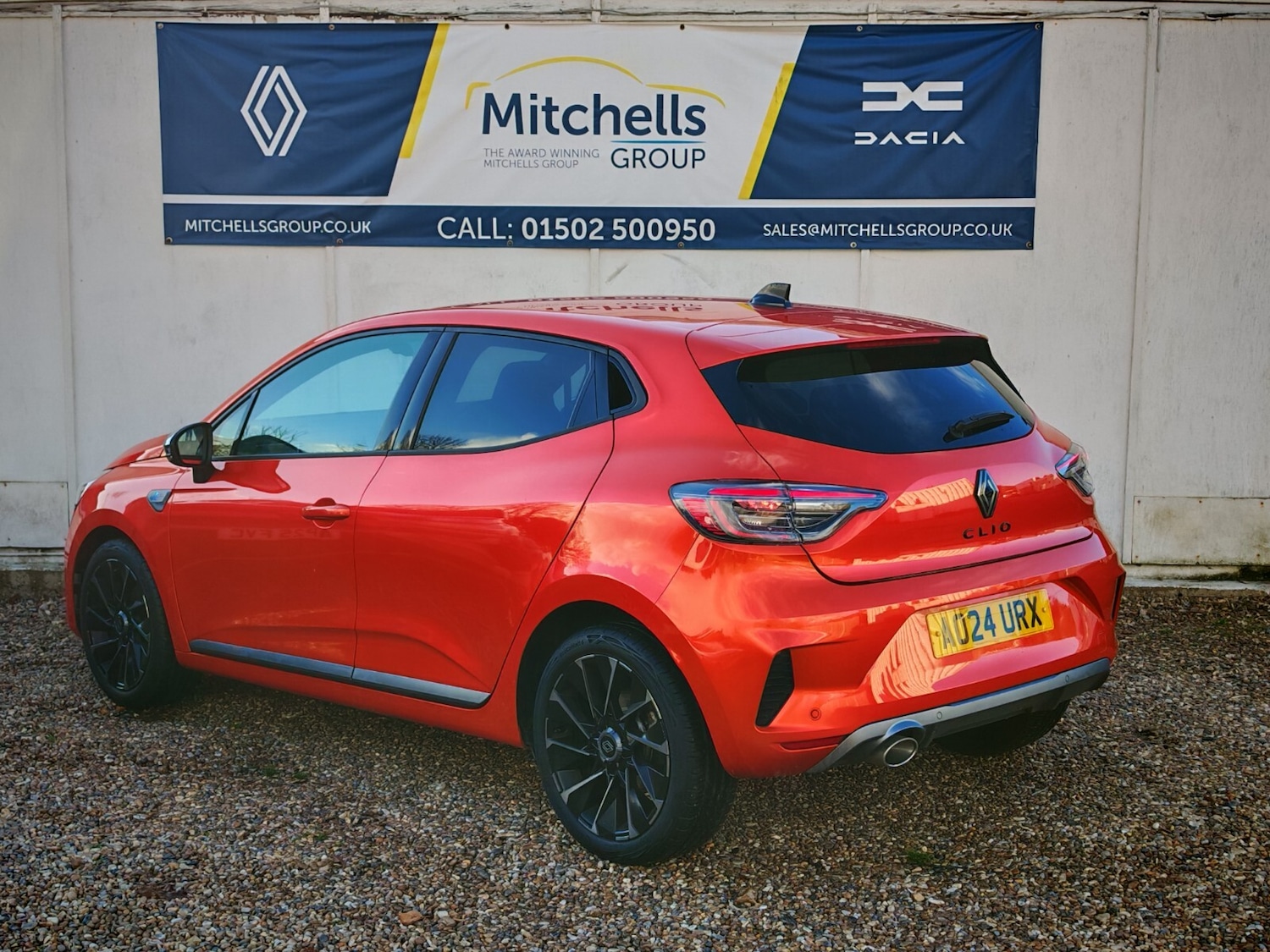 Used Renault Clio 2024 for sale - 76873059: Photo 4