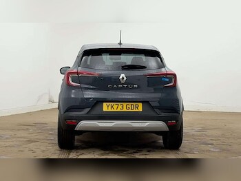 Used Renault Captur 2023 for sale - 77740108: Photo