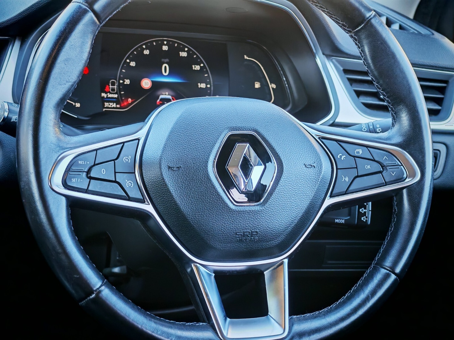 Used Renault Captur 2021 for sale - 76203971: Photo 13