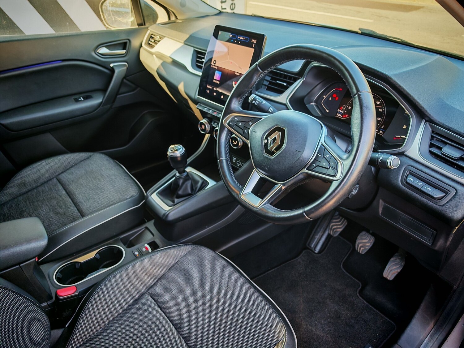 Used Renault Captur 2021 for sale - 76203971: Photo 15