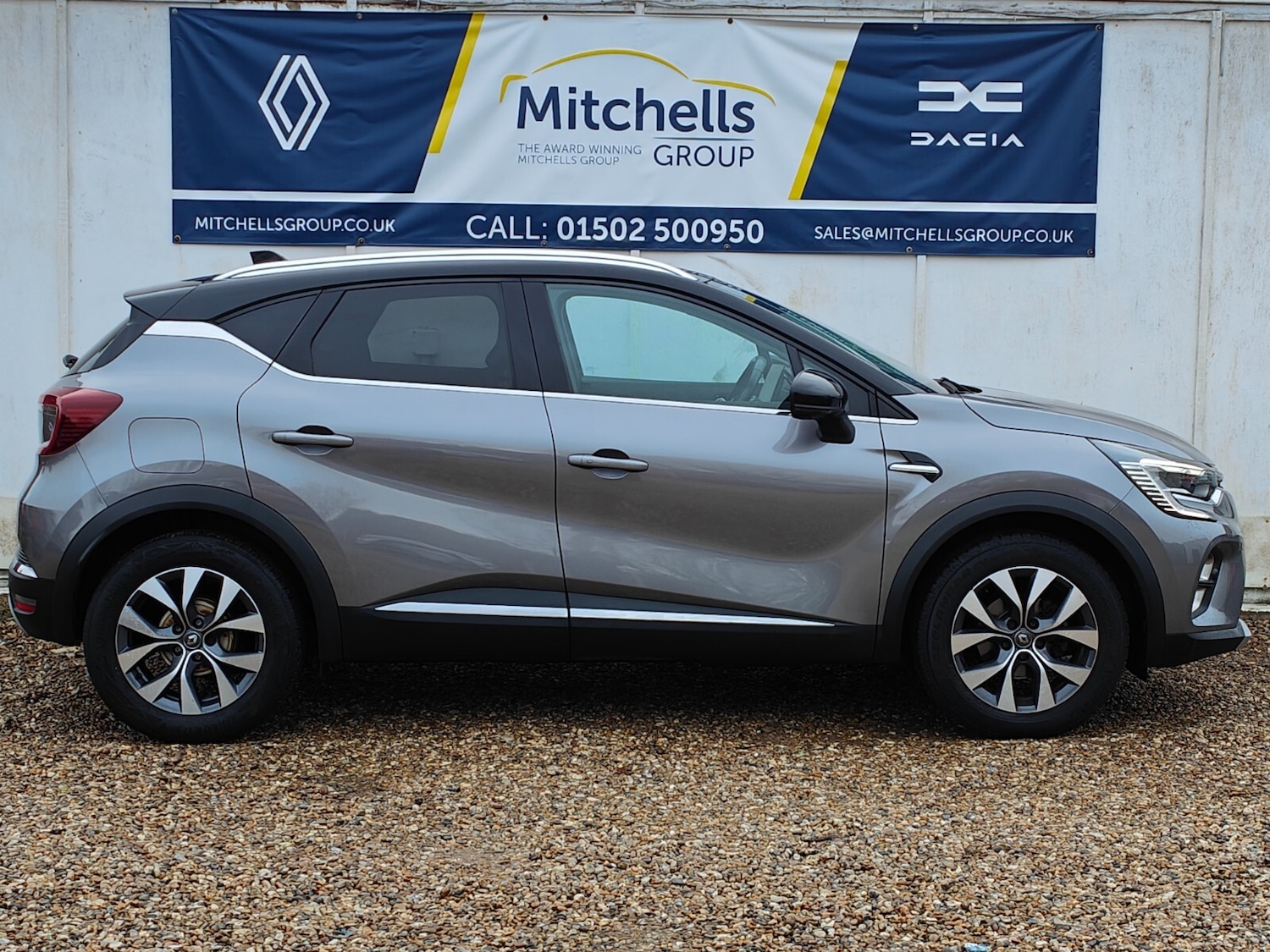 Used Renault Captur 2021 for sale - 76203971: Photo 3